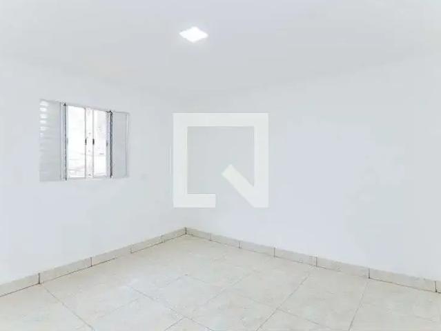 Kitnet aluguel em Região Imediata de São Paulo, Região Metropolitana de São Paulo