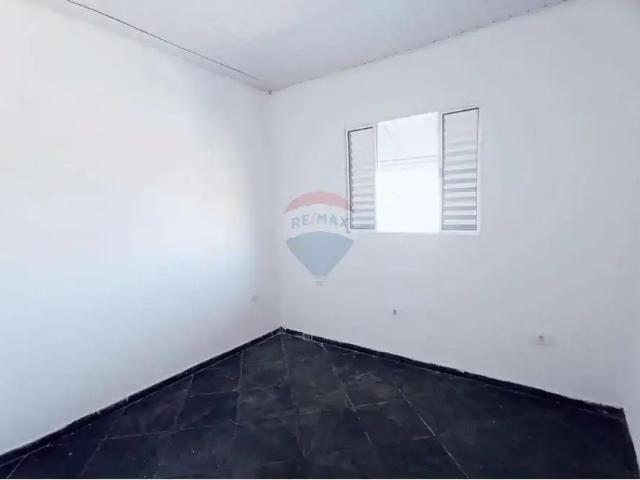 Kitnet aluguel em Região Imediata de São Paulo, Região Metropolitana de São Paulo