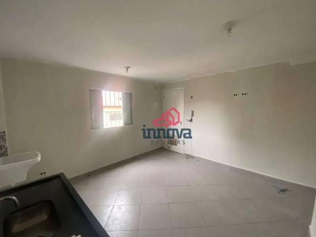 Kitnet aluguel em Região Imediata de São Paulo, Região Metropolitana de São Paulo