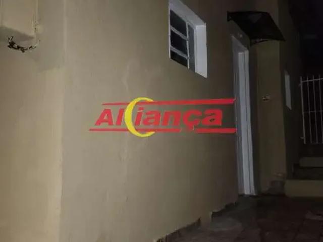 Kitnet aluguel em Região Imediata de São Paulo, Região Metropolitana de São Paulo