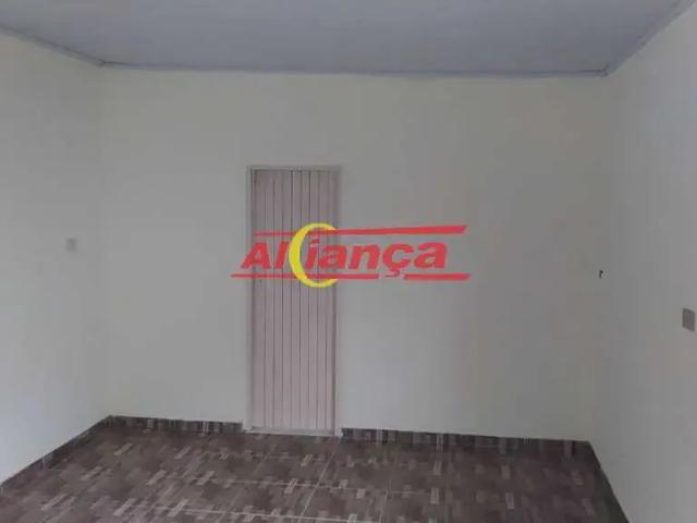 Kitnet aluguel em Região Imediata de São Paulo, Região Metropolitana de São Paulo