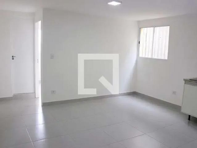 Kitnet aluguel em Região Imediata de São Paulo, Região Metropolitana de São Paulo