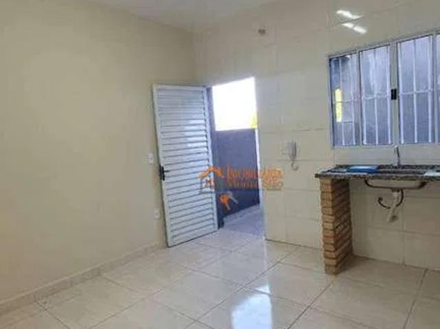 Kitnet aluguel em Região Imediata de São Paulo, Região Metropolitana de São Paulo