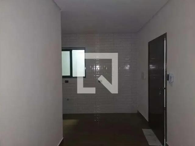 Kitnet aluguel em Região Imediata de São Paulo, Região Metropolitana de São Paulo