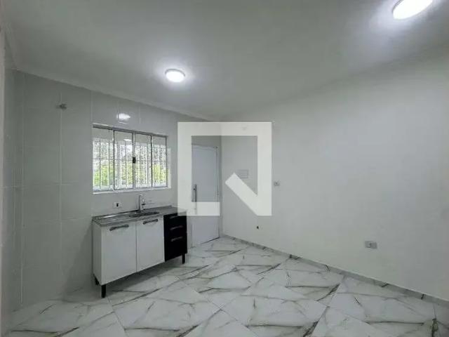 Kitnet aluguel em Região Imediata de São Paulo, Região Metropolitana de São Paulo