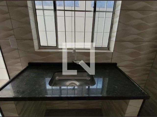 Kitnet aluguel em Região Imediata de São Paulo, Região Metropolitana de São Paulo