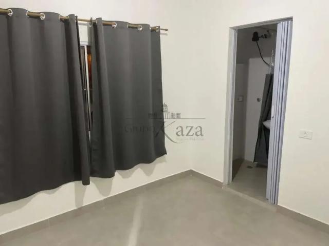 Kitnet aluguel em Região Imediata de São José dos Campos, Região Metropolitana do Vale do Paraíba e Litoral Norte