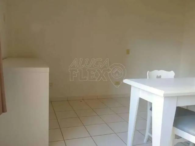 Kitnet aluguel em Região Geográfica Imediata de Londrina, Londrina