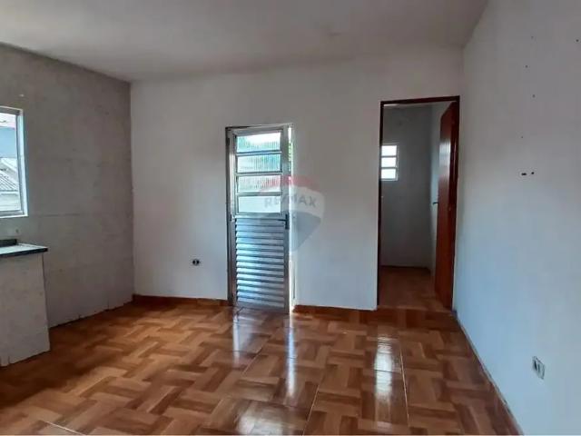 Kitnet aluguel em Região Imediata de São Paulo, Região Metropolitana de São Paulo