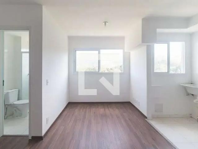 Kitnet aluguel em Região Imediata de São Paulo, Região Metropolitana de São Paulo