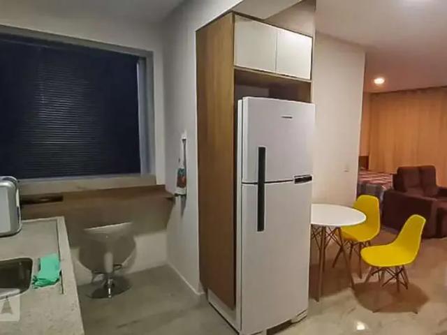 Kitnet aluguel em Região Imediata de São Paulo, Região Metropolitana de São Paulo