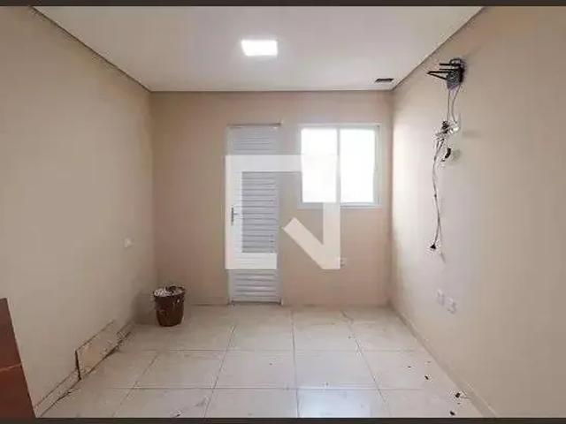 Kitnet aluguel em Região Imediata de São Paulo, Região Metropolitana de São Paulo