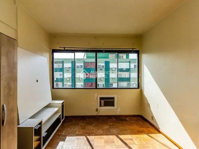 Kitnet aluguel em Centro Histórico, Porto Alegre