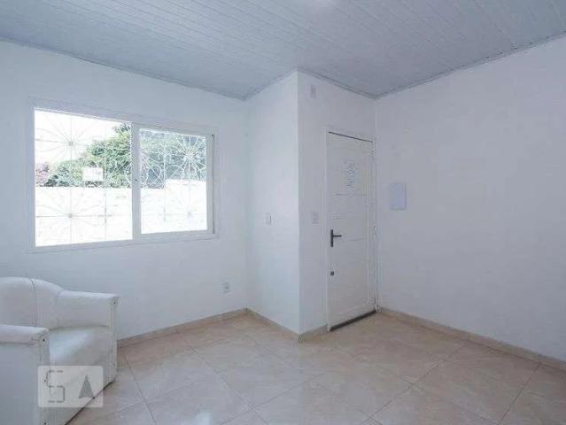 Kitnet aluguel em Vila Jardim, Porto Alegre