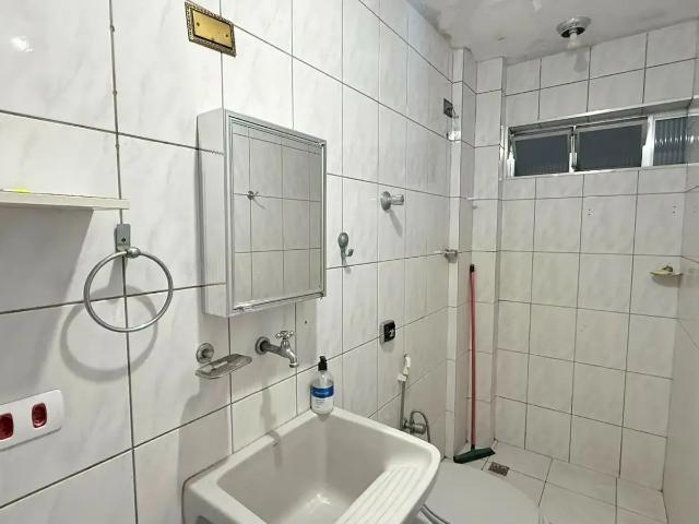 Kitnet aluguel em Região Imediata de Santos, Região Metropolitana da Baixada Santista