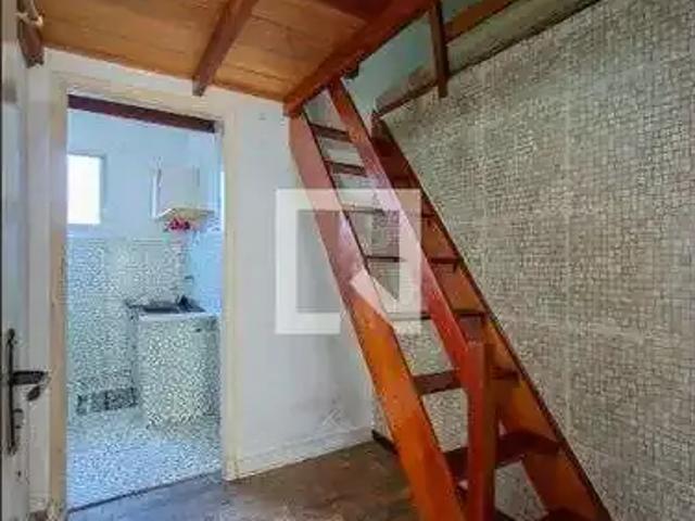 Kitnet aluguel em Região Imediata de Santos, Região Metropolitana da Baixada Santista