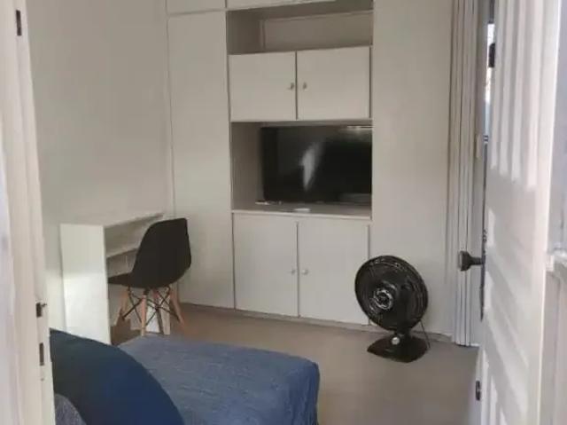 Kitnet aluguel em Região Imediata de Santos, Região Metropolitana da Baixada Santista