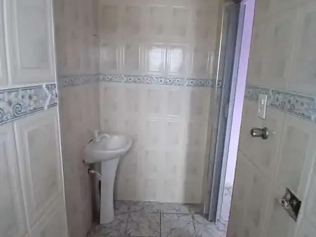 Kitnet aluguel em Região Imediata de Santos, Região Metropolitana da Baixada Santista