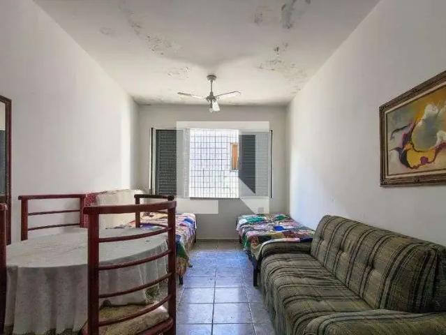 Kitnet aluguel em Região Imediata de Santos, Região Metropolitana da Baixada Santista