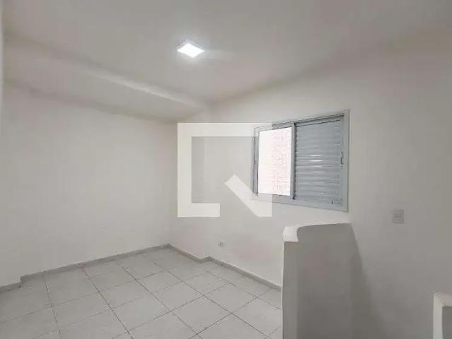 Kitnet aluguel em Região Imediata de Santos, Região Metropolitana da Baixada Santista
