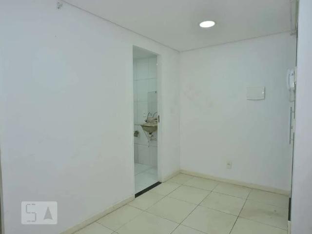 Kitnet aluguel em Região Geográfica Imediata do Rio de Janeiro, Região Metropolitana do Rio de Janeiro