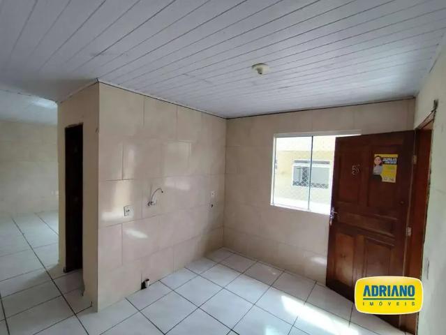 Kitnet aluguel em Região Geográfica Imediata de Florianópolis, São José
