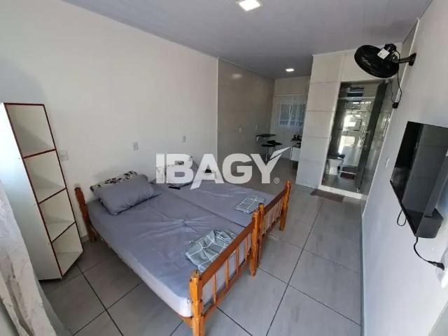 Kitnet aluguel em Região Geográfica Imediata de Florianópolis, São José