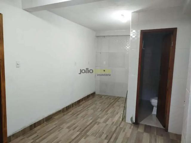 Kitnet aluguel em Região Geográfica Imediata de Florianópolis, São José