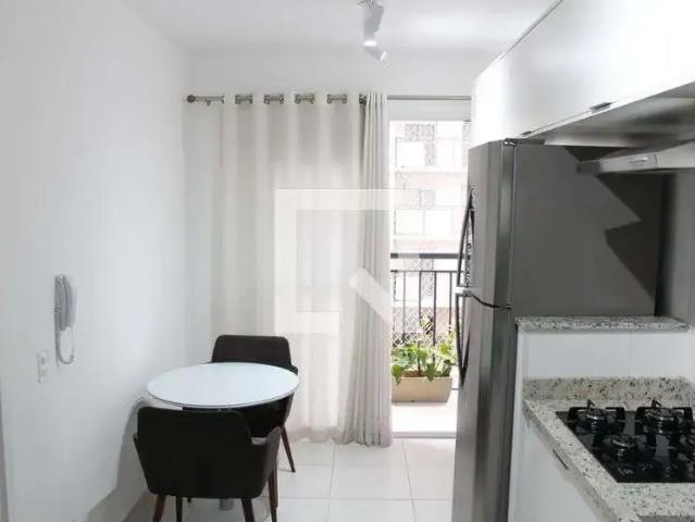 Kitnet aluguel em Região Imediata de São Paulo, Região Metropolitana de São Paulo