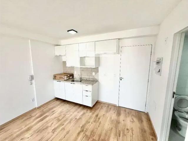 Kitnet aluguel em Região Imediata de São Paulo, Região Metropolitana de São Paulo