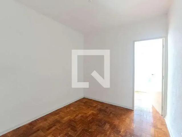 Kitnet aluguel em Região Imediata de São Paulo, Região Metropolitana de São Paulo