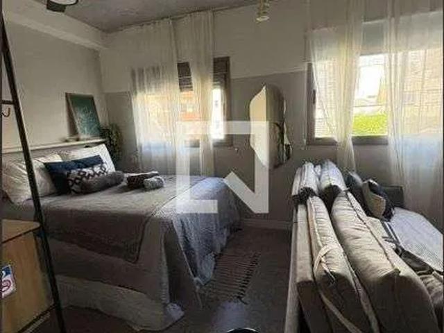 Kitnet aluguel em Região Imediata de São Paulo, Região Metropolitana de São Paulo