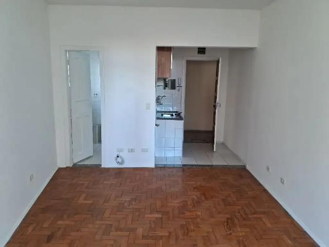 Kitnet aluguel em Região Imediata de São Paulo, Região Metropolitana de São Paulo