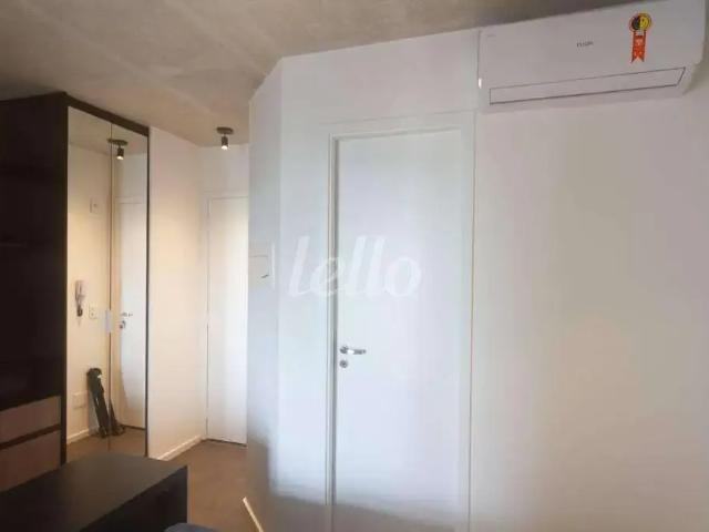 Kitnet aluguel em Região Imediata de São Paulo, Região Metropolitana de São Paulo