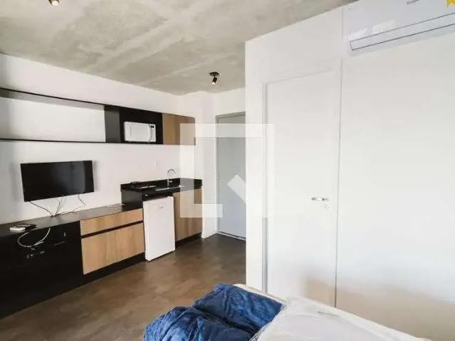 Kitnet aluguel em Região Imediata de São Paulo, Região Metropolitana de São Paulo