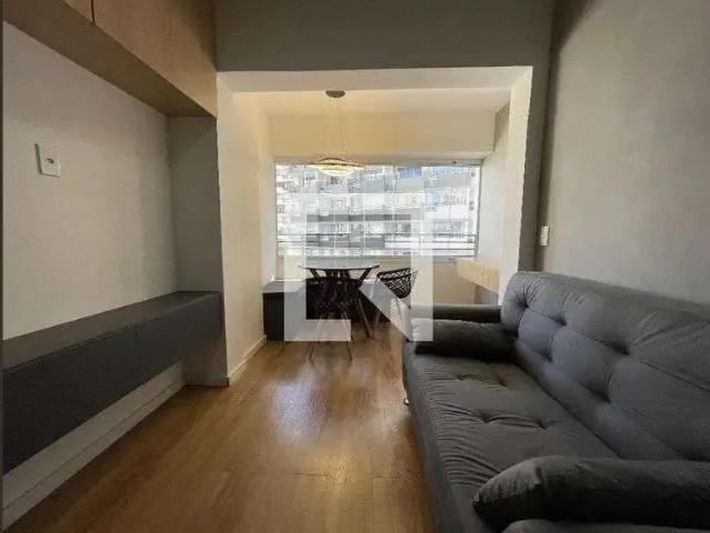 Kitnet aluguel em Região Imediata de São Paulo, Região Metropolitana de São Paulo