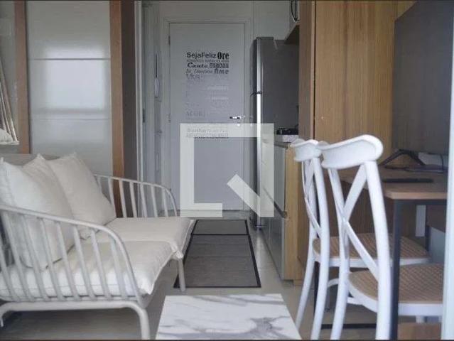 Kitnet aluguel em Região Imediata de São Paulo, Região Metropolitana de São Paulo