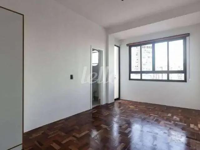 Kitnet aluguel em Região Imediata de São Paulo, Região Metropolitana de São Paulo