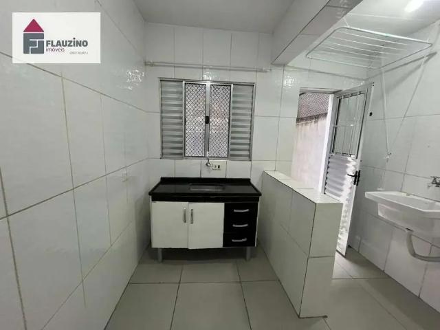 Kitnet aluguel em Região Imediata de São Paulo, Região Metropolitana de São Paulo