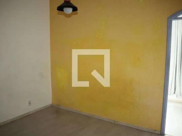 Kitnet aluguel em Região Imediata de São Paulo, Região Metropolitana de São Paulo