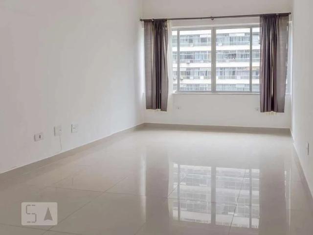 Kitnet aluguel em Região Imediata de São Paulo, Região Metropolitana de São Paulo
