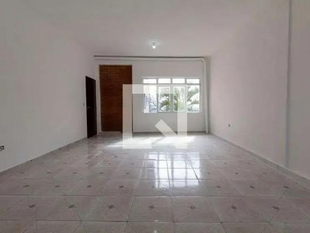 Kitnet aluguel em Região Imediata de São Paulo, Região Metropolitana de São Paulo