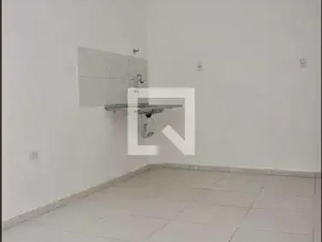 Kitnet aluguel em Região Imediata de São Paulo, Região Metropolitana de São Paulo