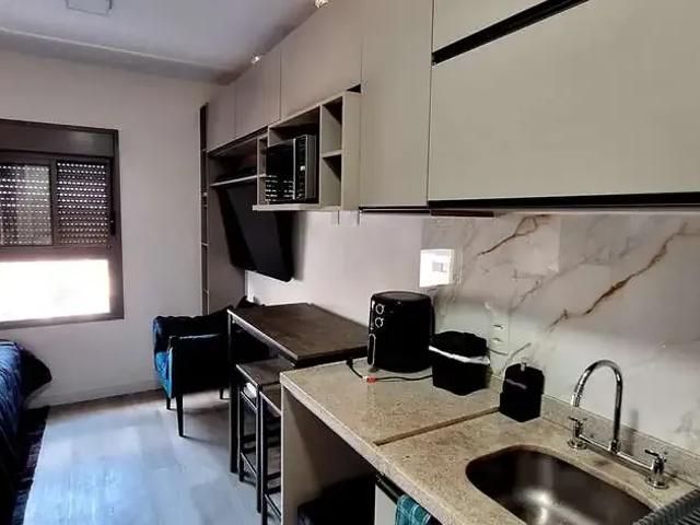Kitnet aluguel em Região Imediata de São Paulo, Região Metropolitana de São Paulo