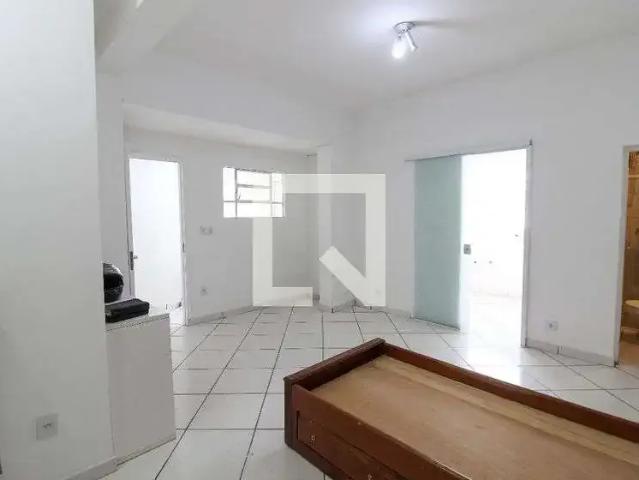Kitnet aluguel em Região Imediata de São Paulo, Região Metropolitana de São Paulo