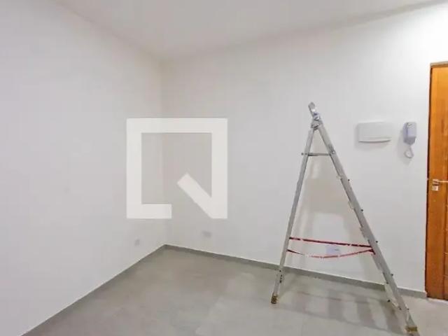 Kitnet aluguel em Região Imediata de São Paulo, Região Metropolitana de São Paulo