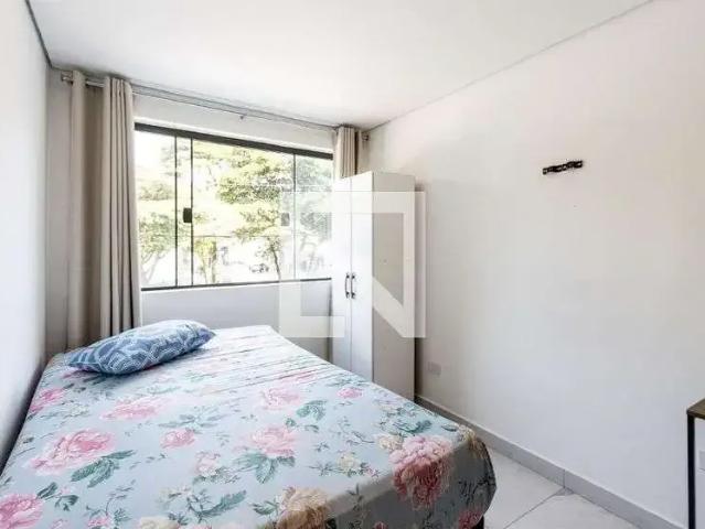 Kitnet aluguel em Região Imediata de São Paulo, Região Metropolitana de São Paulo