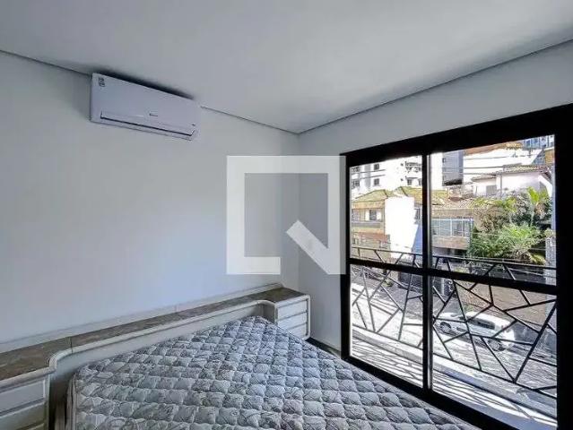 Kitnet aluguel em Região Imediata de São Paulo, Região Metropolitana de São Paulo