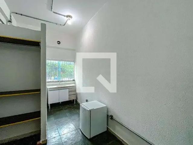 Kitnet aluguel em Região Imediata de São Paulo, Região Metropolitana de São Paulo