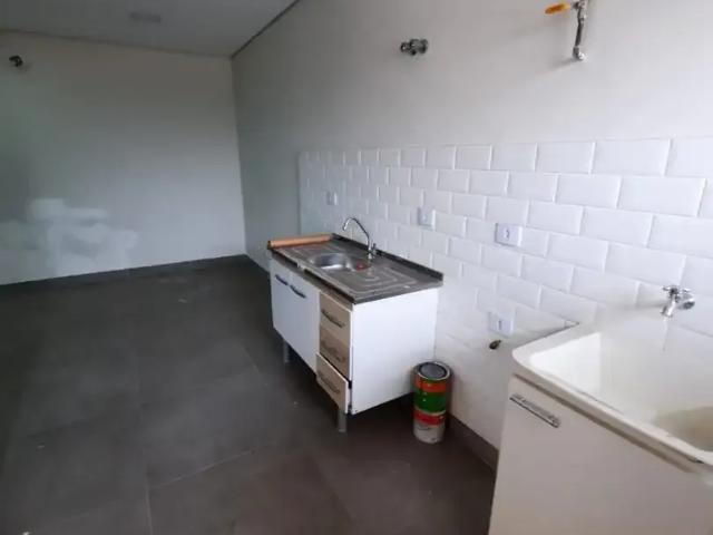 Kitnet aluguel em Região Imediata de São Paulo, Região Metropolitana de São Paulo